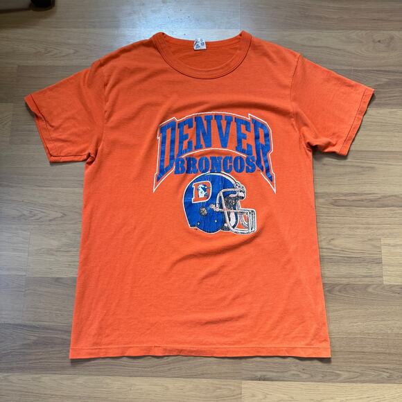 Men's Vintage 80's Champion Denver Broncos Orange Helmet NFL Tee Shirt Sz Large - Picture 1 of 6